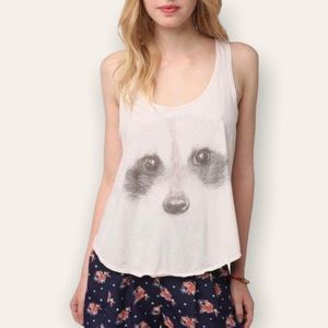 Hometown Heroes by Urban Outfitters | Raccoon Graphic Tank Top in Cream, Large